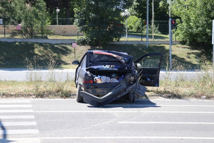 Bolu’da Trafik Kazası: 1’i Bebek 6 Yaralı