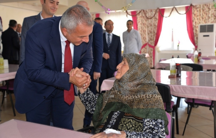 Başkan Babaoğlu Bayramlaşma Programlarına Katıldı