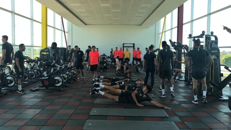 Kayserispor Yeni Tesiste İlk Kez Çalıştı