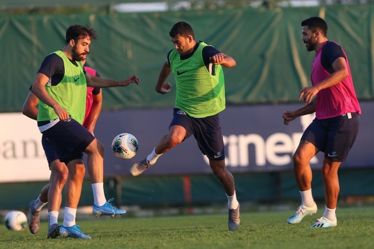 Kasımpaşa’da Trabzonspor Maçı Hazırlıkları Başladı