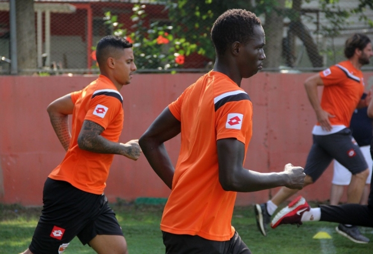 Adanaspor, Akhisarspor’a Hazırlanıyor
