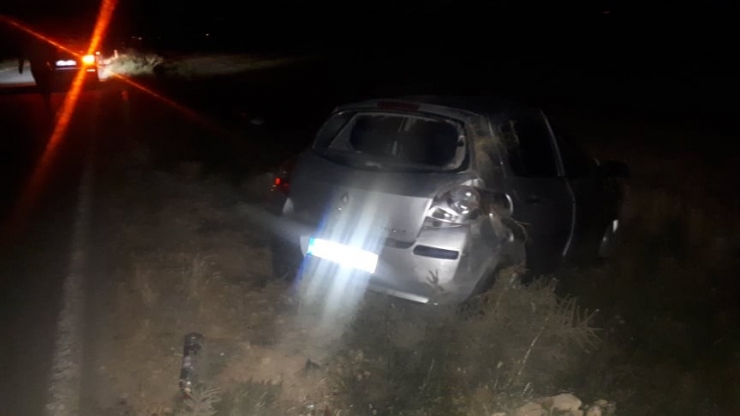 Altıntaş’ta Trafik Kazası: 2 Yaralı