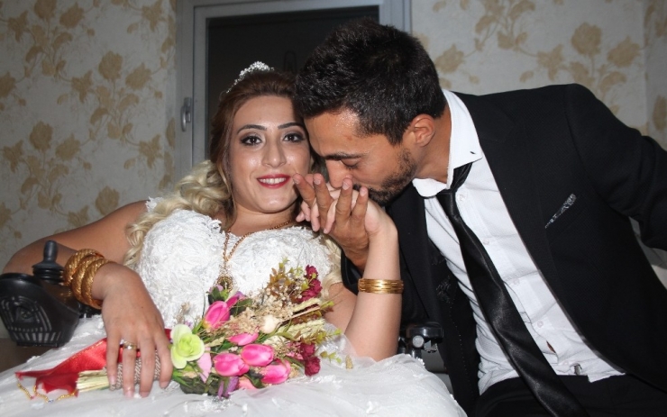 Bir Aşk Hikayesi "Engelleri" Ortadan Kaldırdı