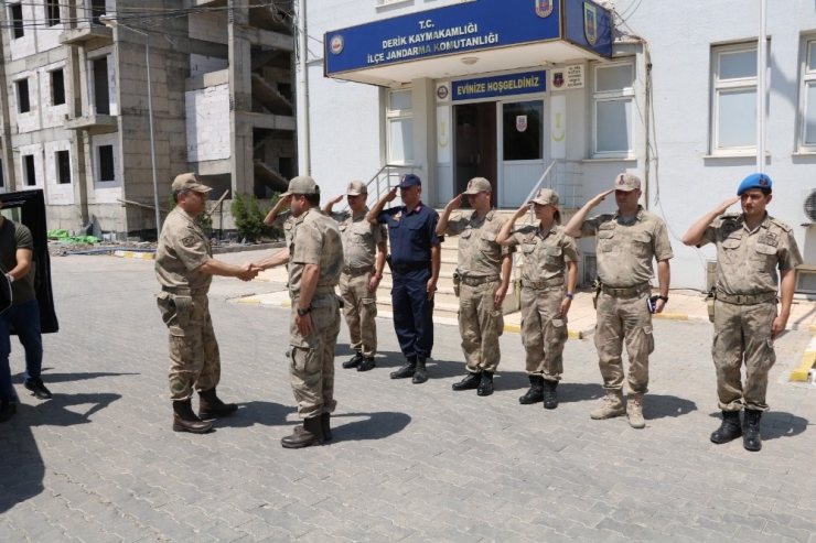 Jandarma Ekipleri Mardin’in Huzur Ve Güvenliği İçin Çalışıyor