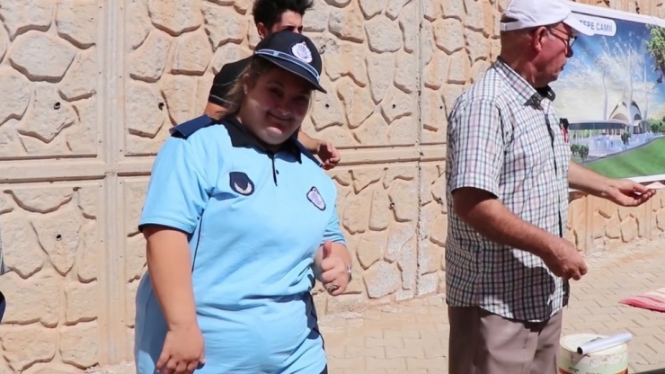 Down Sendromlu Meryem’in Zabıta Olma Hayali Gerçekleşti