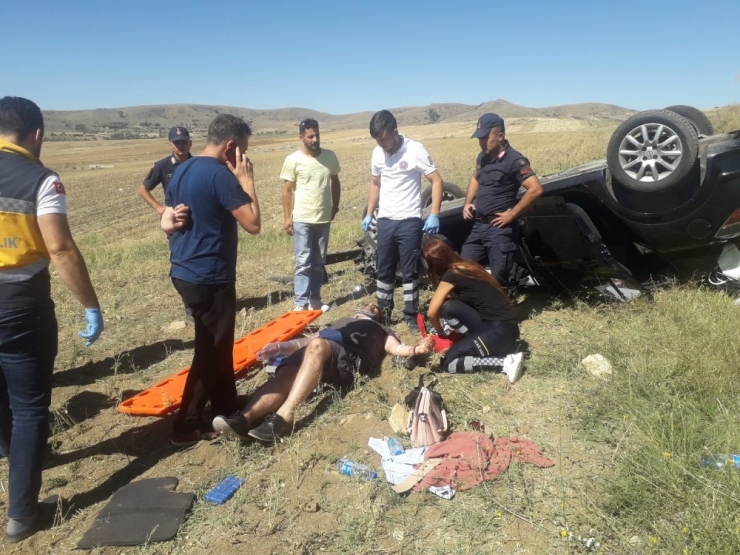 Kırşehir’de Kaza 2 Yaralı