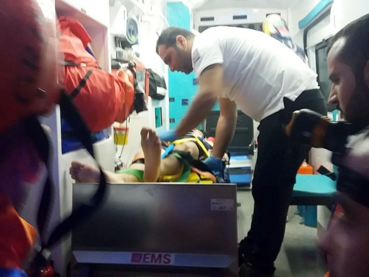 Uçurumdan Düşen Çocuk Güçlükle Kurtarıldı