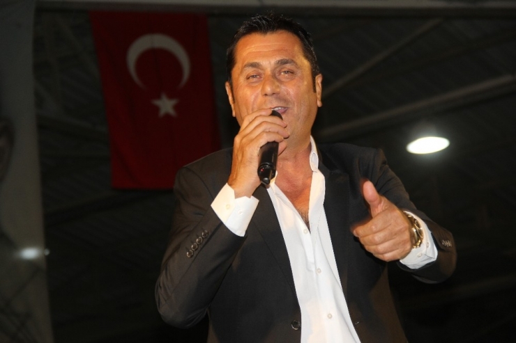 Festivalde Hasan Yılmaz Rüzgarı Esti