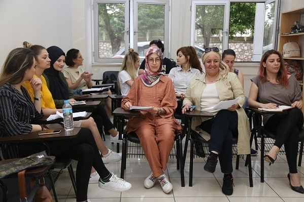 Çocuklarla Uyum Problemi Ko-mek’le Aşılacak