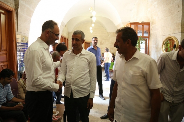 Kuş Vatandaşlarla Bayramlaştı