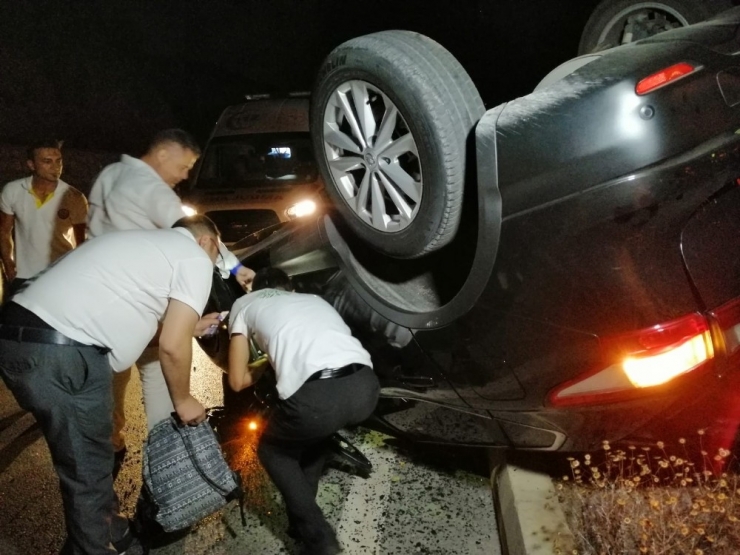 İngiliz Kadın Taklalar Atan Araçtan Sağ Çıktı