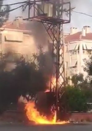 Trafoda Patlama Sonucu Yangın Kamerada