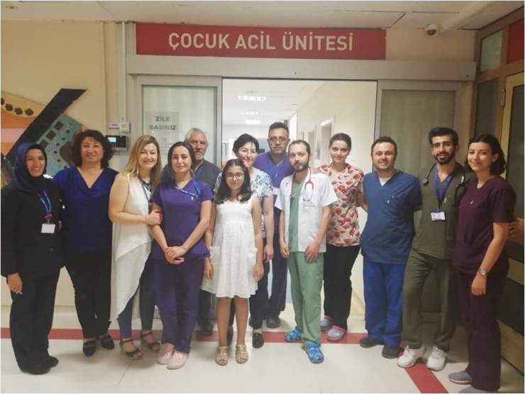 Esogü Hastanesi Yetkilileri Hasta Ve Personelleri Bayramda Unutmadı