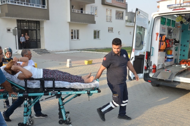 Asansör 6. Kattan Zemine Çakıldı: 3 Yaralı
