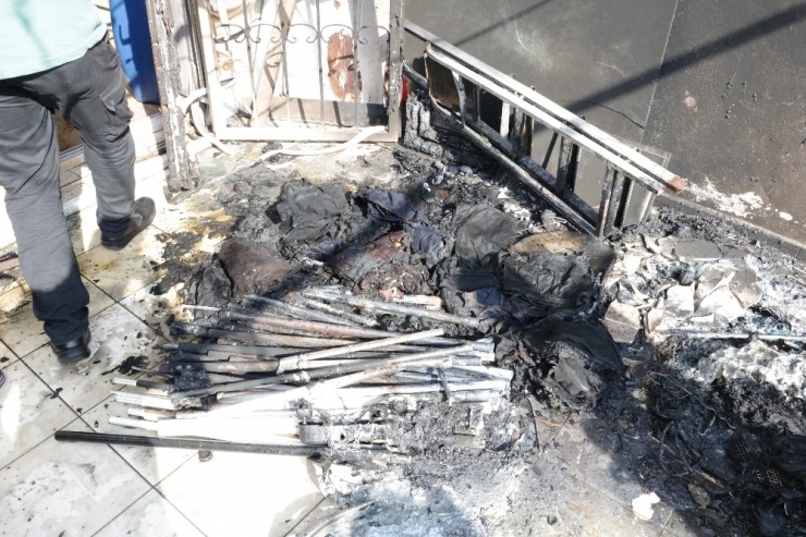 Kumaş Boyama Atölyesindeki Yangın Korkuttu