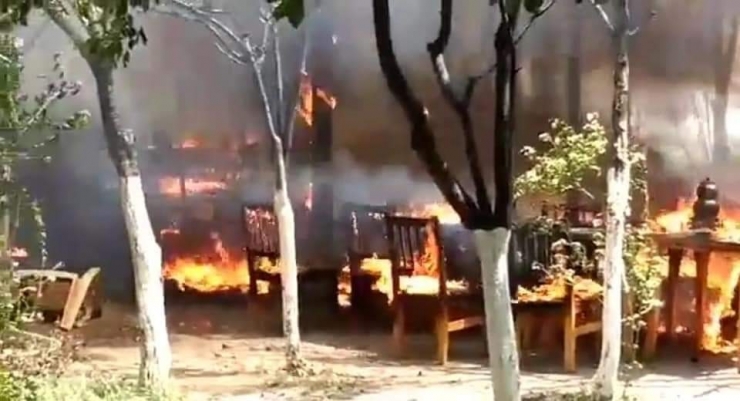 Kafede Korkutan Yangın