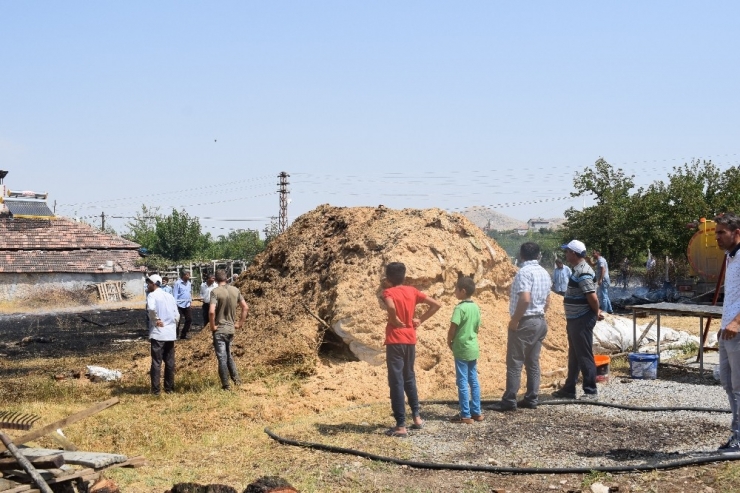 Odunlukta Başlayan Yangın 10 Hektar Alanı Küle Çevirdi