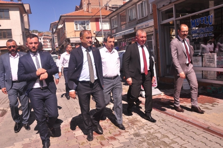 Aydın, “Kamu Kurumu Görevlileri, Siyasetçi Gibi Davranamaz”