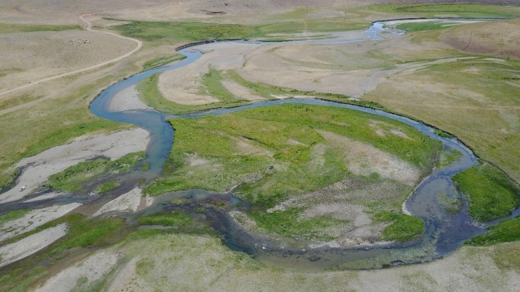 Terörden Arınan Faraşin Yaylası Doğal Güzelliği İle Büyülüyor