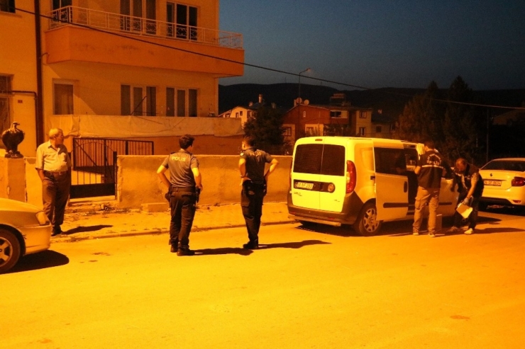 Beşinci Kattan Düşen Bebek Ağır Yaralandı