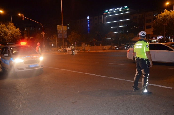 Tatilcilerin Dönüş Yoğunluğuna Olağanüstü Önlem