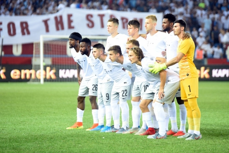 Uefa Avrupa Ligi: Trabzonspor: 1 - Sparta Prag: 0 (İlk Yarı)