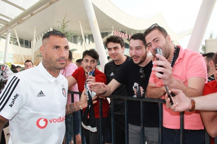 Beşiktaş Kafilesi Sivas’ta