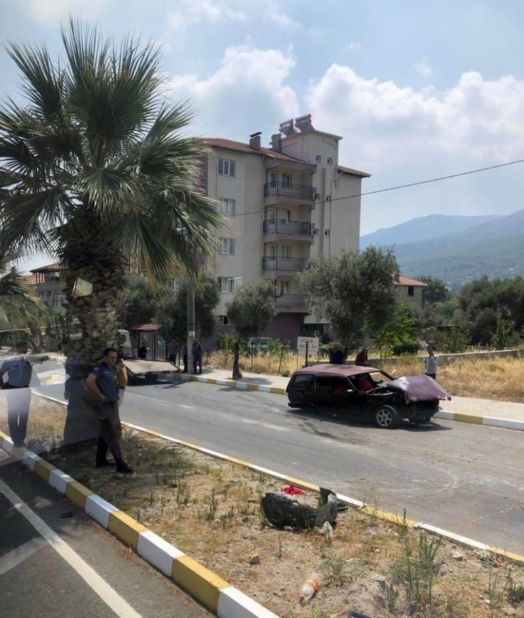 Hurdaya Dönen Otomobil Sürücüsü Ağır Yaralandı