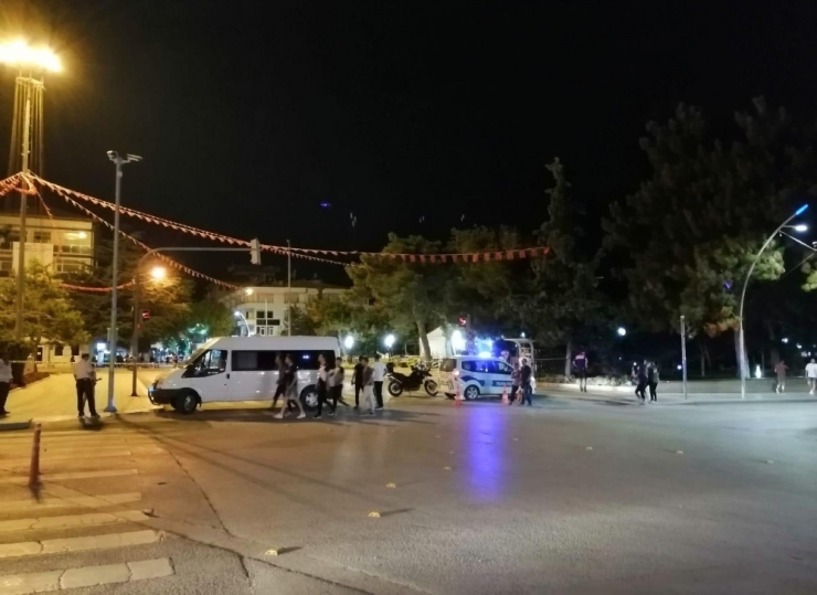 Kızılay Çadırında Unutulan Çanta Paniğe Sebep Oldu