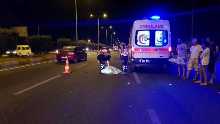 Karşıdan Karşıya Geçerken Hayatını Kaybetti