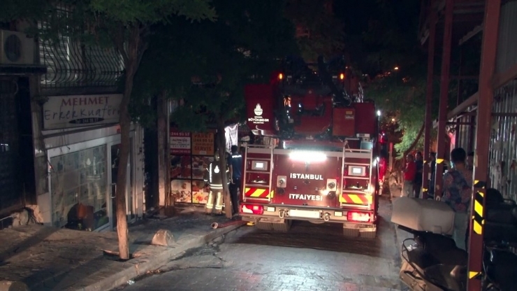Beyoğlu’nda Ev Yangını