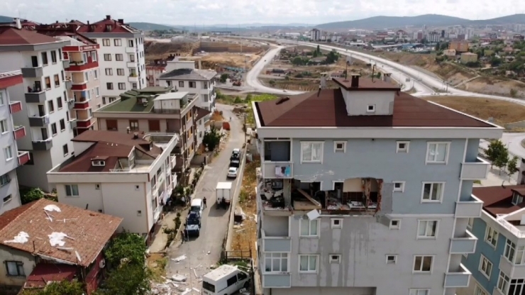 Sancaktepe’de Patlamanın Yaşandığı Bina Havadan Görüntülendi