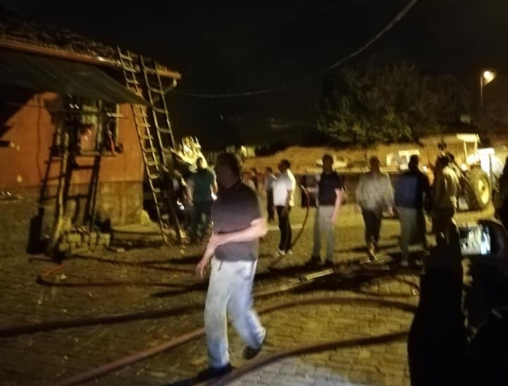 Başkentte Bir Ev Küle Döndü