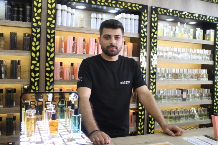 Yükselen Nem Oranı Parfüme Rağbeti Arttırdı