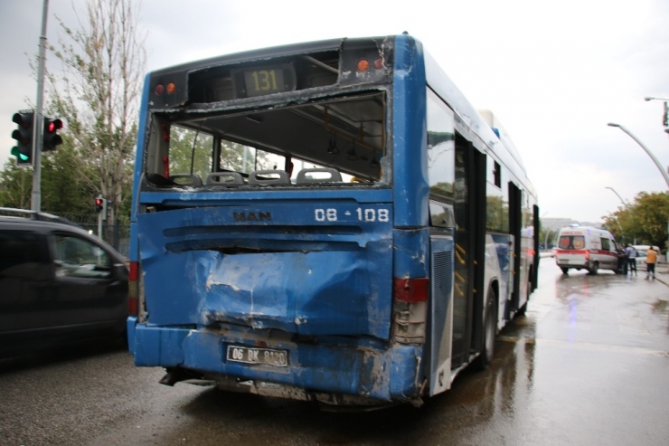 Başkentte Otobüs Kazası: 8 Yaralı