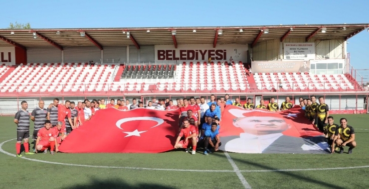 Bayraklı’da Başkanlık Futbol Turnuvası Başladı