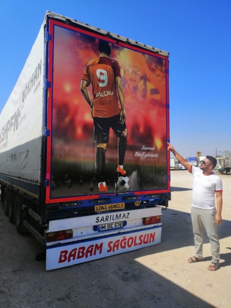 Tır Şoförünün Falcao Sevgisi