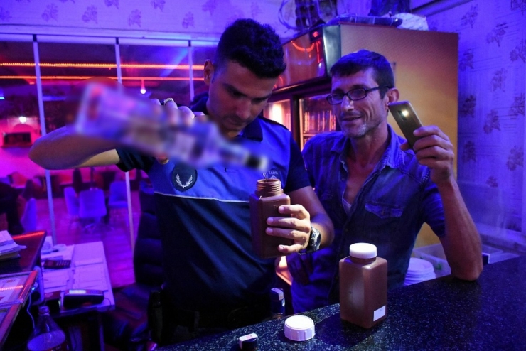 Tarsus’ta İçkili Mekanlar Denetlendi