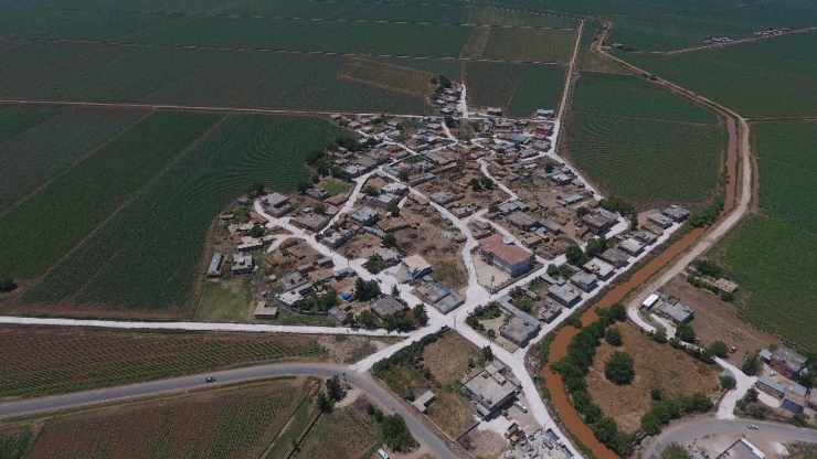 Eyyübiye’de Yol Yapım Çalışmaları Sürüyor