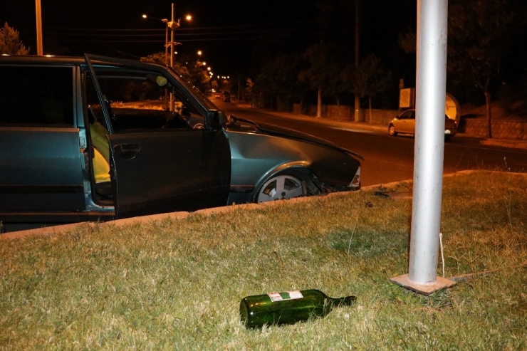 Polisten Kaçan Sürücüye Bin 453 Tl Ceza