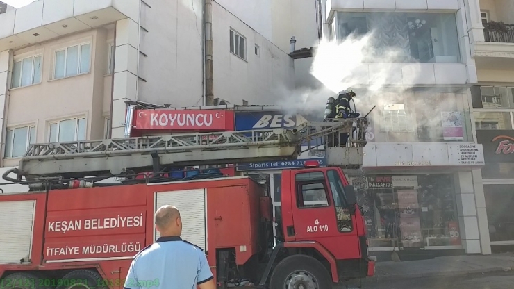 Keşan’da Korkutan Baca Yangını