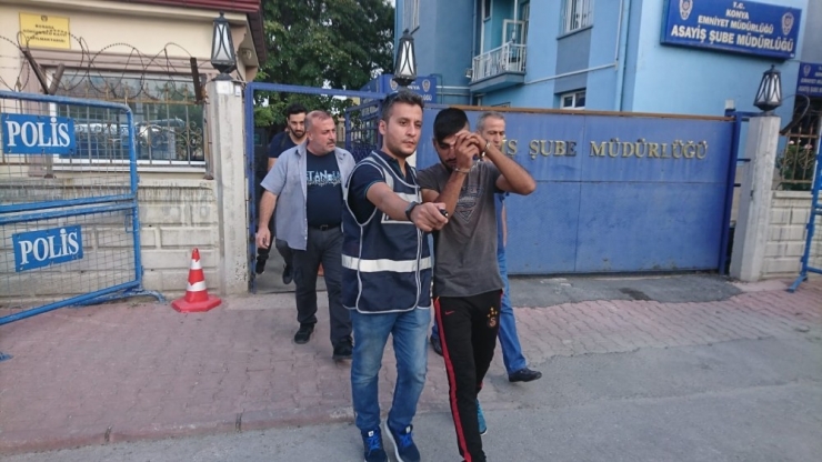 Evlerden Telefon Ve Elbise Çalan Şüpheli Yakalandı