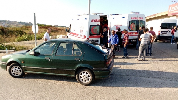 Karşıya Geçerken Otomobilin Çarptığı Yaya Yaralandı