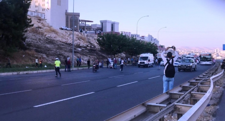 Şanlıurfa’da Patlayıcı Madde Fünye İle Patlatıldı