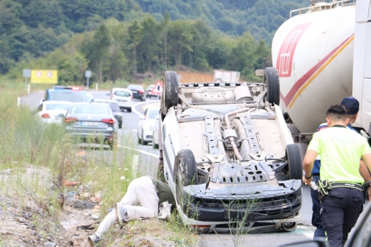 Kontrolden Çıkan Araç Takla Attı: 1 Yaralı