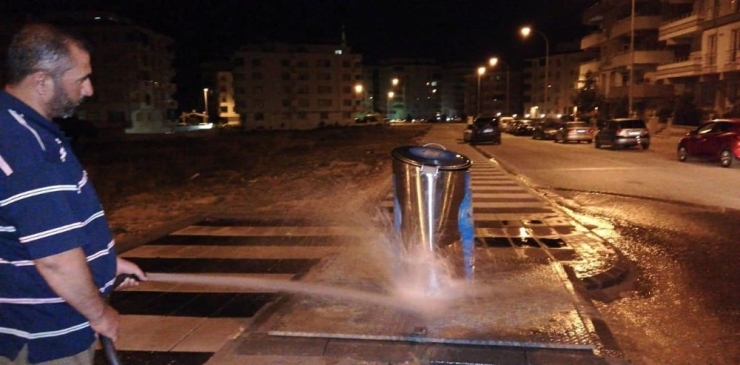 Temizlik Çalışmaları Sürüyor