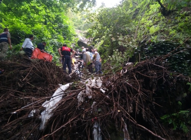Ordu’da Fındık İşçileri Kaza Yaptı :1 Ölü, 14 Yaralı