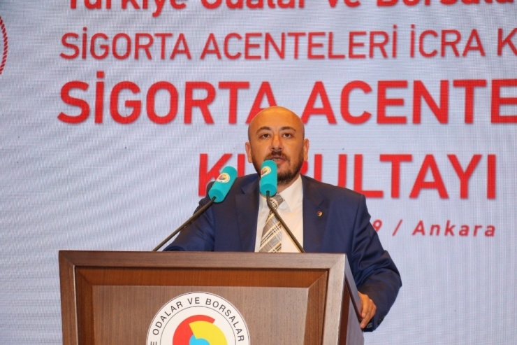Sigorta Acenteleri Kurultayı İlk Kez Toplandı