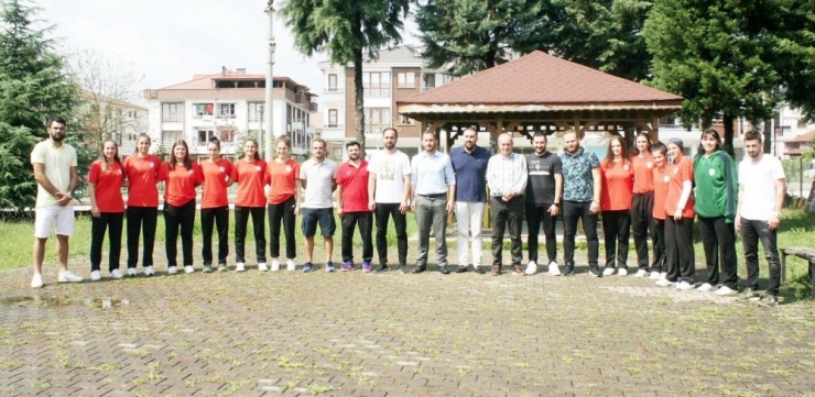 Düzce Belediyespor Yeni Sezonu Yeni Transferlerle Açtı