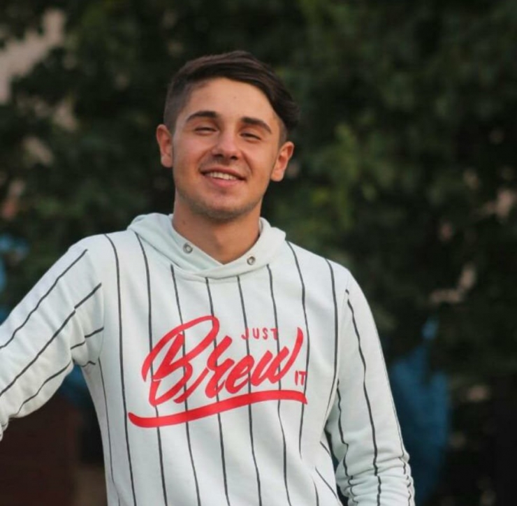 Ehliyetsiz Genç Motorla Tır Altında Kalarak Hayatını Kaybetti